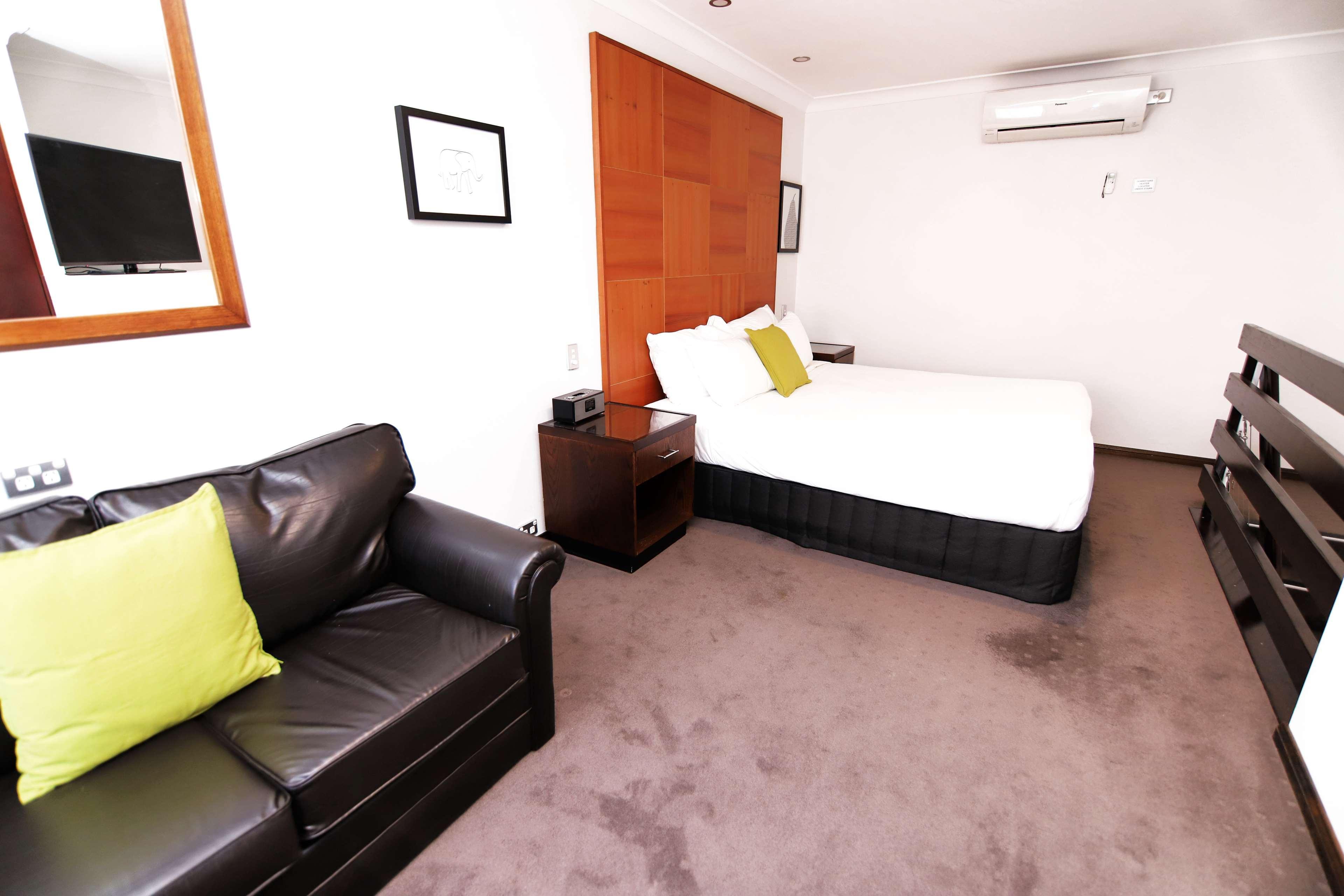 Best Western Plus Гоулберн Екстериор снимка