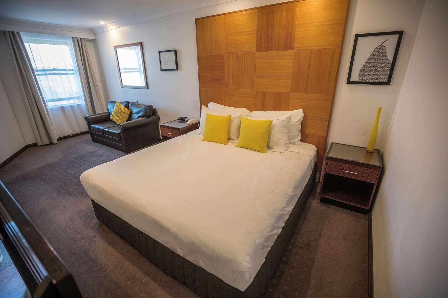 Best Western Plus Гоулберн Екстериор снимка