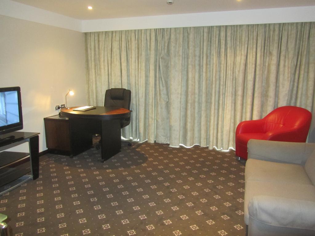 Best Western Plus Гоулберн Екстериор снимка