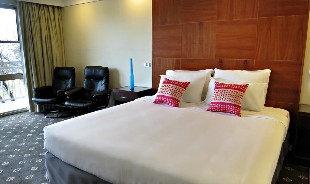 Best Western Plus Гоулберн Екстериор снимка